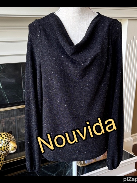 Nouvida Sweaters - Nouvida Women’s- Sz L - Black Sweater W/Subtle Sparkle